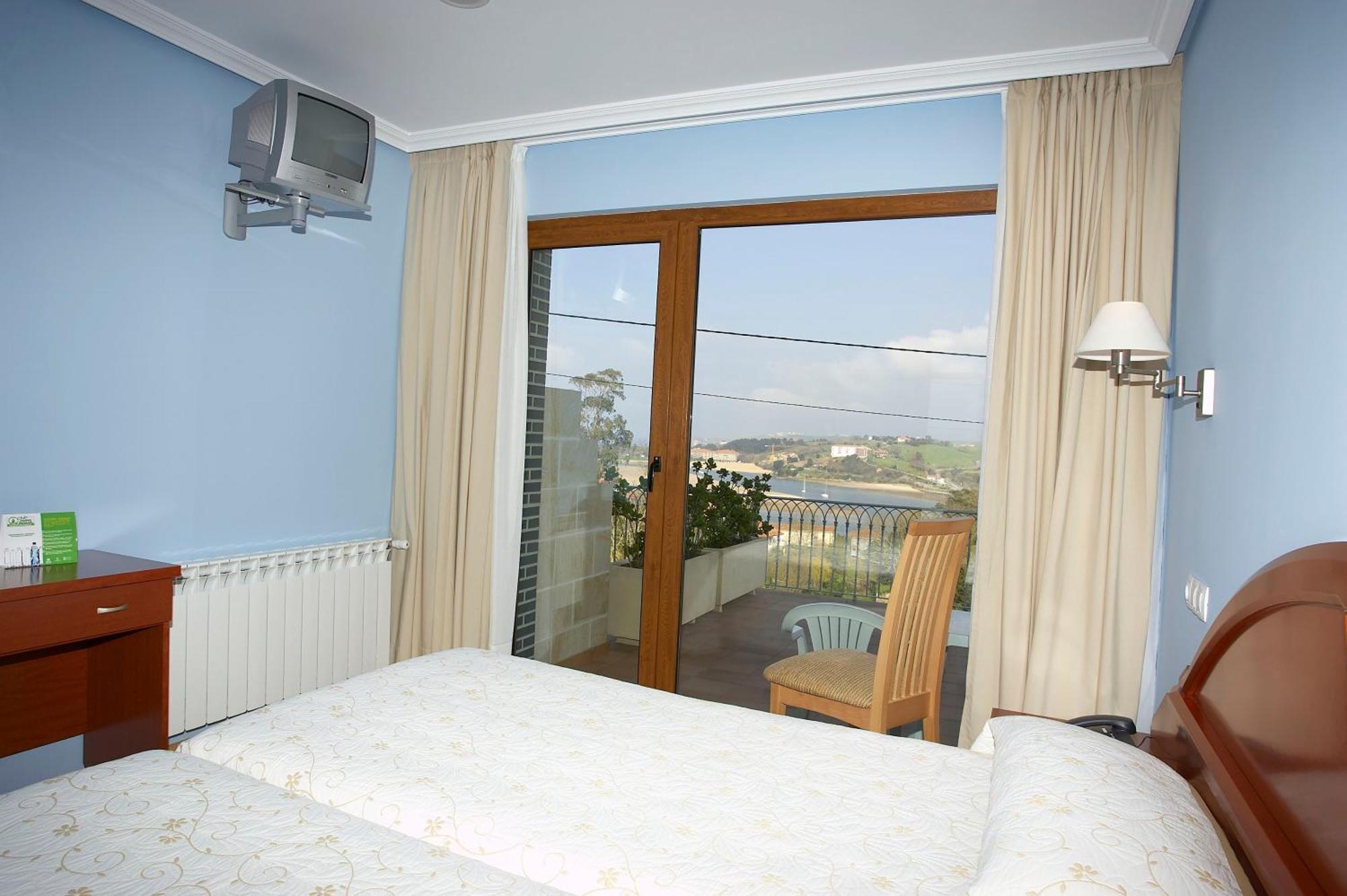 Hotel Azul De Galimar ซาน บีเซนเต เด ลา บาร์เกรา ภายนอก รูปภาพ