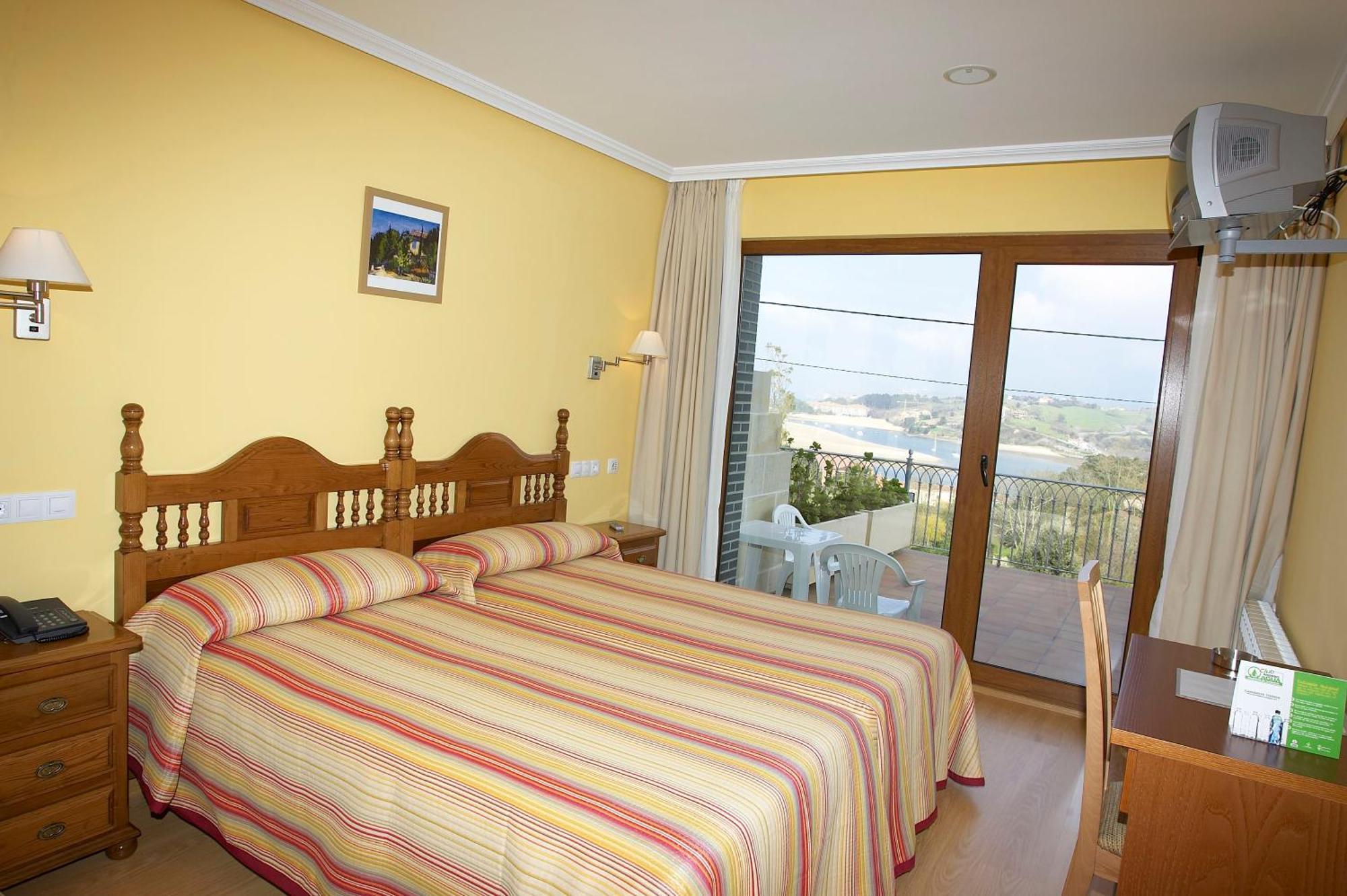 Hotel Azul De Galimar ซาน บีเซนเต เด ลา บาร์เกรา ภายนอก รูปภาพ