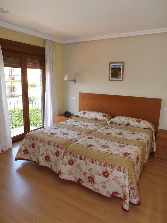 Hotel Azul De Galimar ซาน บีเซนเต เด ลา บาร์เกรา ภายนอก รูปภาพ