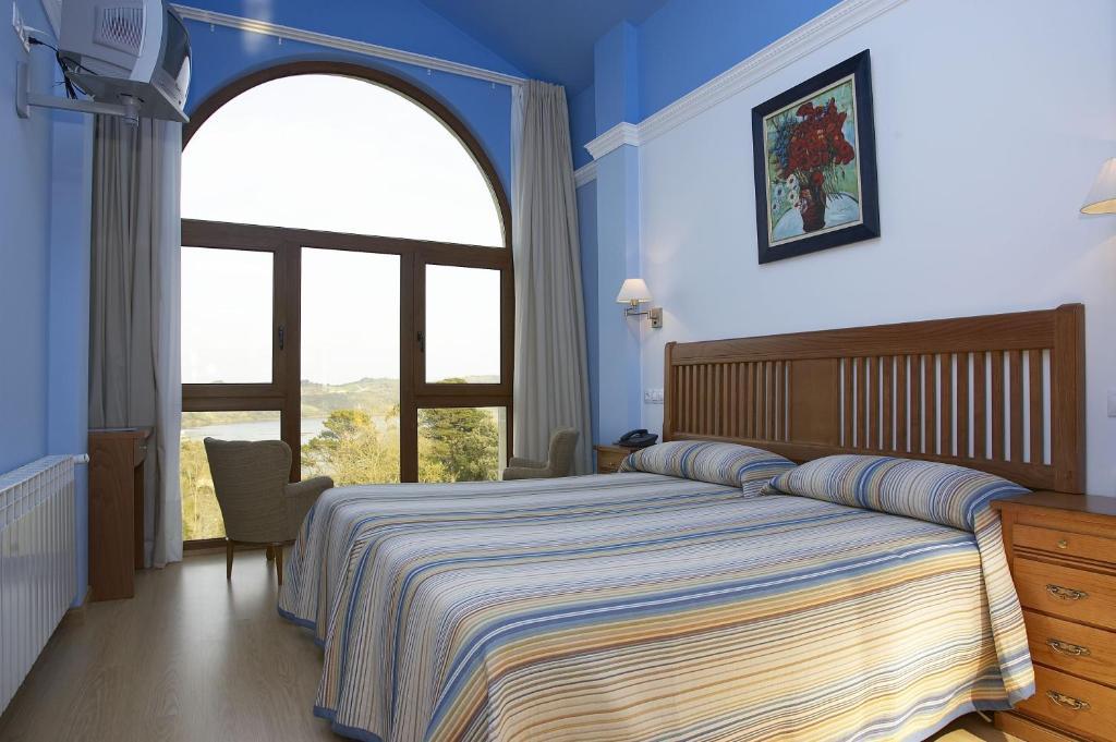 Hotel Azul De Galimar ซาน บีเซนเต เด ลา บาร์เกรา ภายนอก รูปภาพ